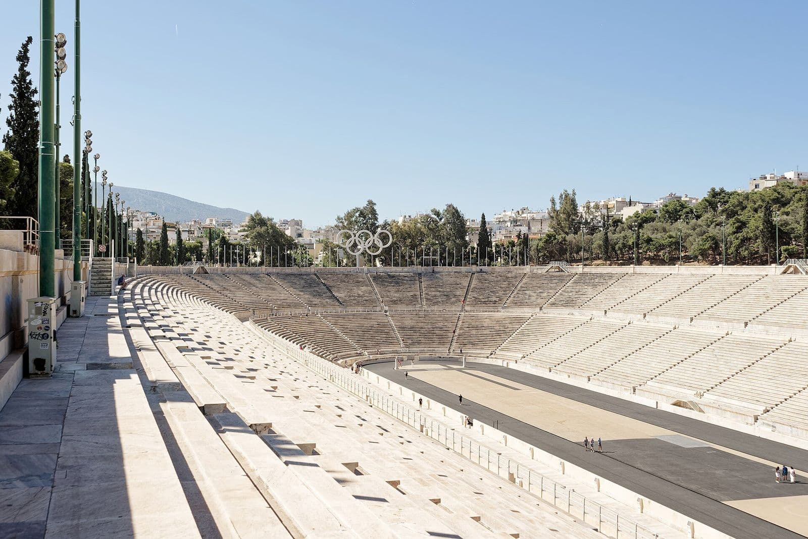 Le stade panathénaïque d'Athènes, arrivée du marathon. Photo : Jakub Hałun / Wikimedia Commons, CC BY 4.0